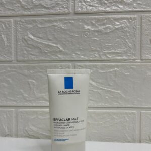 La Roche-Posay Effaclar Mat Sebo-Controlling Moisturiser – 40ml